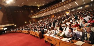 सांसदहरूलाई १० करोड