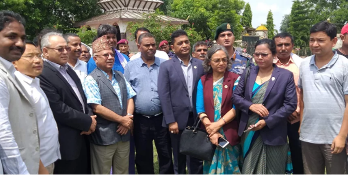 अवस्था बुझ्न मन्त्रीहरु रौतहटमा