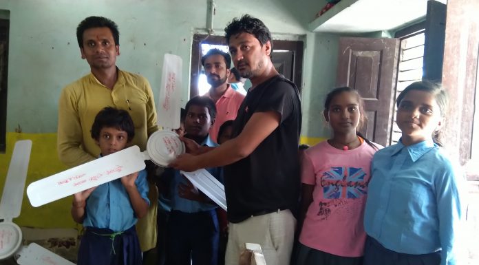 अनाथालयलाई चन्द्रपुरका युवाको सहयोग