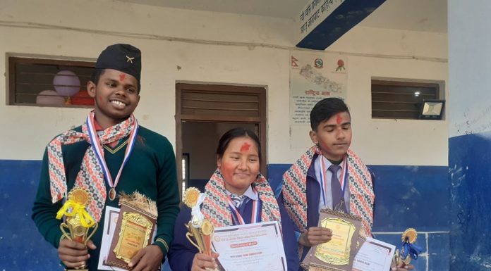 निबन्ध प्रतियोगितामा बाल निकेतन प्रथम