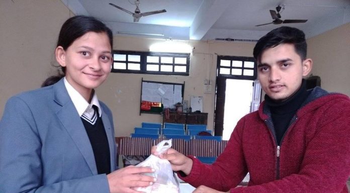 रौतहटकी मृगौला पिडितलाई विद्यार्थीहरुको सहयोग