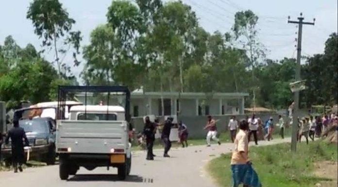 रौतहटको जोकाहामा स्थानीय र प्रहरीबीच झडप