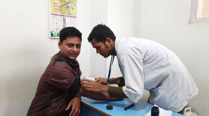 चन्द्रपुर हस्पिटलको आयोजनामा पत्रकारहरुको निशुल्क स्वास्थ जाँच