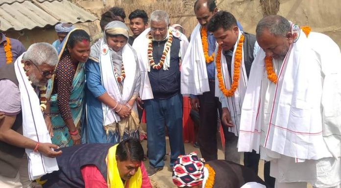 गुजरामा जनता आवासले घर बनाईदिने