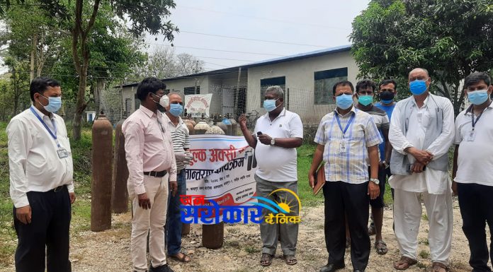 रौतहट:खाली अक्सिजन सिलिण्डर भए साहलाई सम्पर्क गरौं