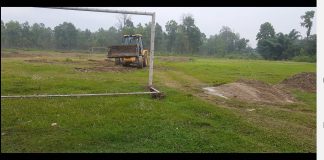 वनको जग्गामा ठेकेदारको “रजगज”