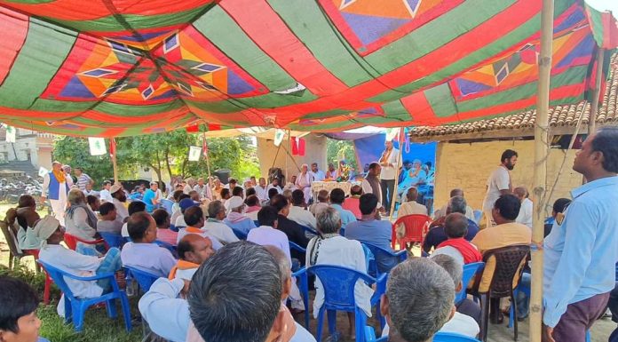 पुर्व गाविस अध्यक्ष सहित सयौंको संख्यामा काङ्ग्रेस प्रवेश