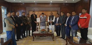 मुख्यमन्त्री यादव र प्रधानमन्त्री पुष्पकमल दाहालबीच भेटघाट