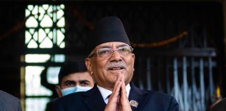 प्रधानमन्त्रीले राजीनामा नदिने, विश्वासको मतको सामना गर्ने