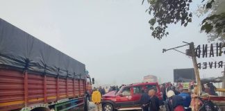 चपुरमा एक आपसमा ठोक्कियो ट्रक र स्कारपियो,५ जना घाईते