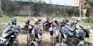 १२ थान मोटरसाइकल भन्सार चलान