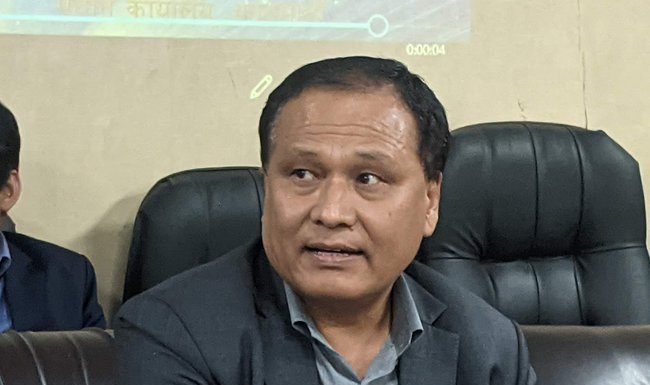 नेपाल विद्युत् प्राधिकरणका कार्यकारी निर्देशक कुलमान घिसिङलाई पदबाट हटाईयो