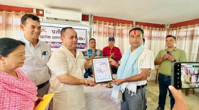 ‘सुबोध स्मृति पत्रकारीता पुरस्कार’ बाट अन्न्पूर्णपोष्टकर्मी शाह पुरस्कृत