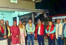 बलरा नगरपालिकाका पूर्व मेयर सिंह कांग्रेसमा प्रवेश