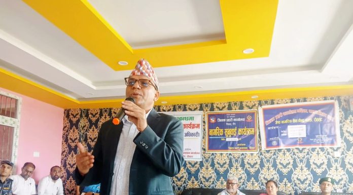 किसानलाई मलको अभाव हुँदैन,सुकुम्बासीको ब्यवस्थापनमा राज्य लागिपरेको छ:प्रजिअ भुसाल